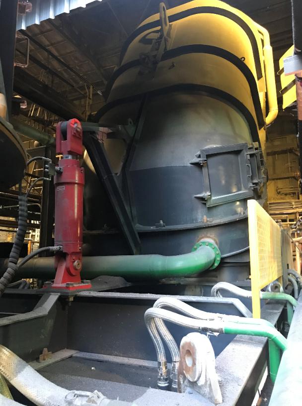 Hydraulic cylinders for Electric Arc Furnace metal production